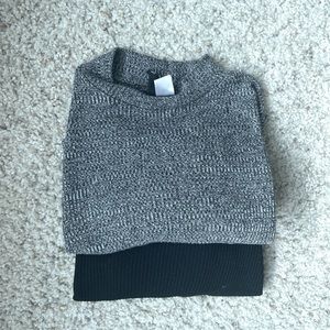 Cropped turtleneck